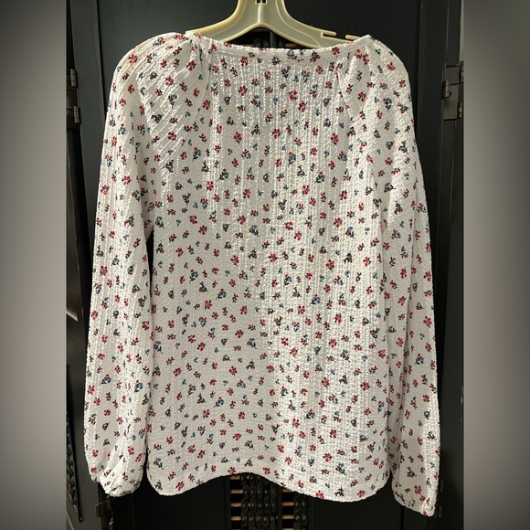 LOFT / White Long Sleeve Relaxed Shirt Covered with Colorful Little 🌺 Flowers - Picture 5 of 6